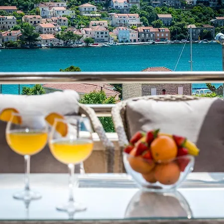 Appartement Du Lux *