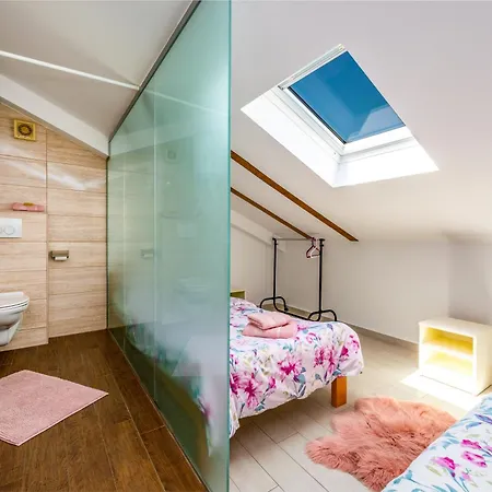 Du Lux Apartment